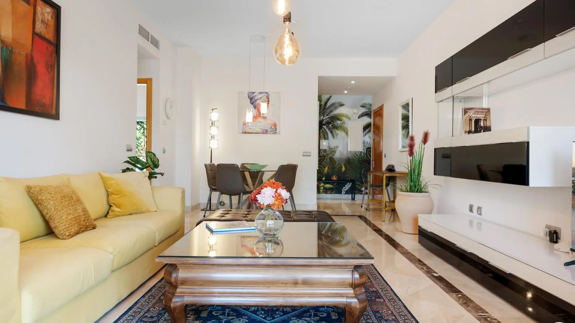 Apartment Vivi Homes - Toscana Luxury, Views, Pool & Terrace Estepona Spain